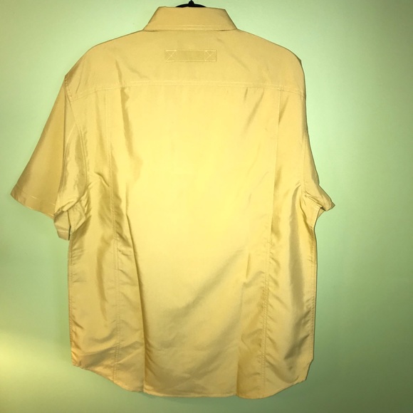 New Men's CoolPlus Action Short Sleeve Shirt, Med. - Picture 3 of 8